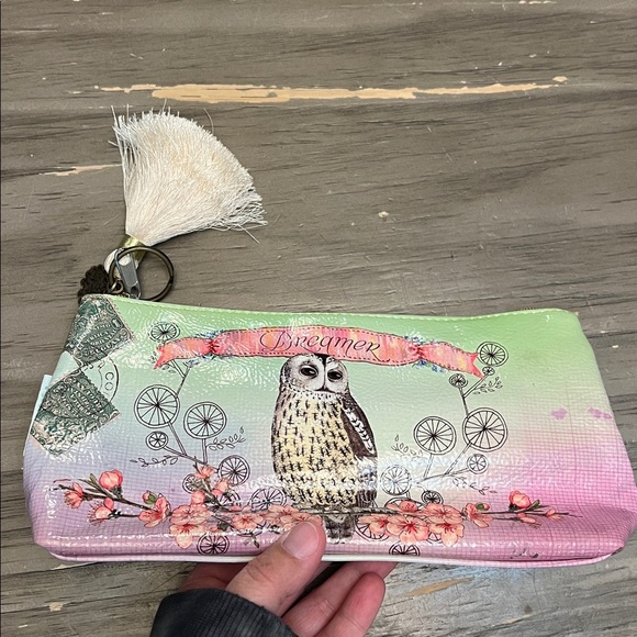 PAPAYA SMALL COSMETIC TRAVEL BAG - Picture 1 of 14